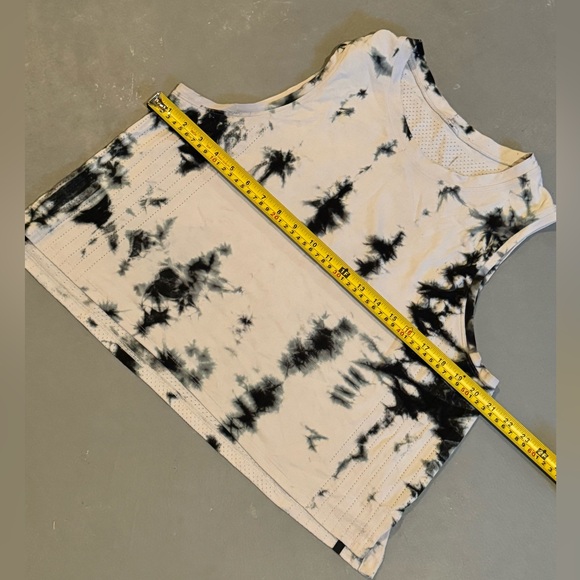 LULULEMON | Tank Top - Deep Coal - Picture 5 of 6